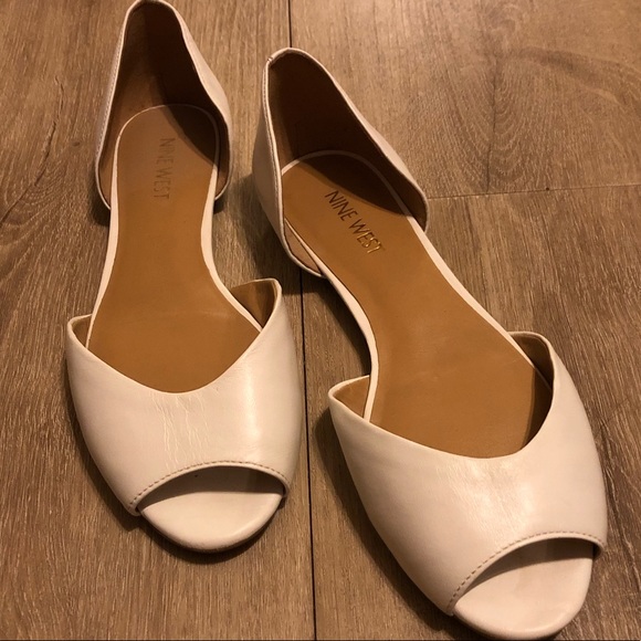 nine west peep toe flats